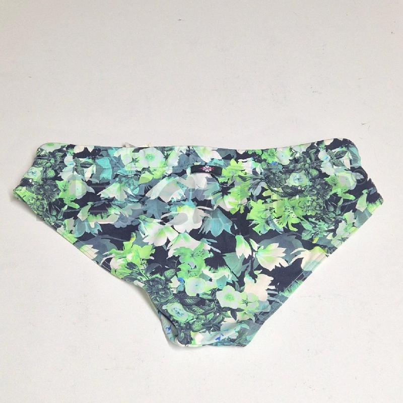 COSTUME UOMO TEZUK VERDE NERO FIORI | Mercatino dell'Usato Cervia 2