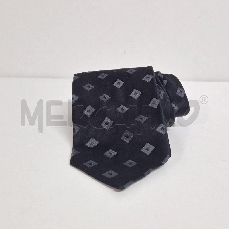 CRAVATTA GIORGIO ARMANI NERA ROMBI GRIGI | Mercatino dell'Usato Cervia 1