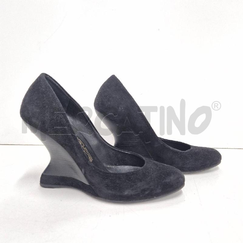 DECOLLETE FERRAGAMO NERA SCAMOSCIATA | Mercatino dell'Usato Cervia 3