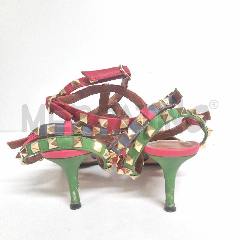 DECOLLETE VALENTINO GARAVANI ROCKSTUD IN PELLE | Mercatino dell'Usato Cervia 4