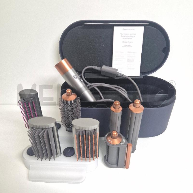DYSON AIRWRAP COMPLETO CON BASE PIASTRA E ARRICCIACAPELLI  | Mercatino dell'Usato Cervia 5