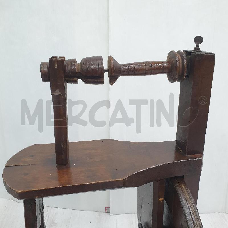 FILATOIO ANTICO IN LEGNO CON RUOTA | Mercatino dell'Usato Cervia 3