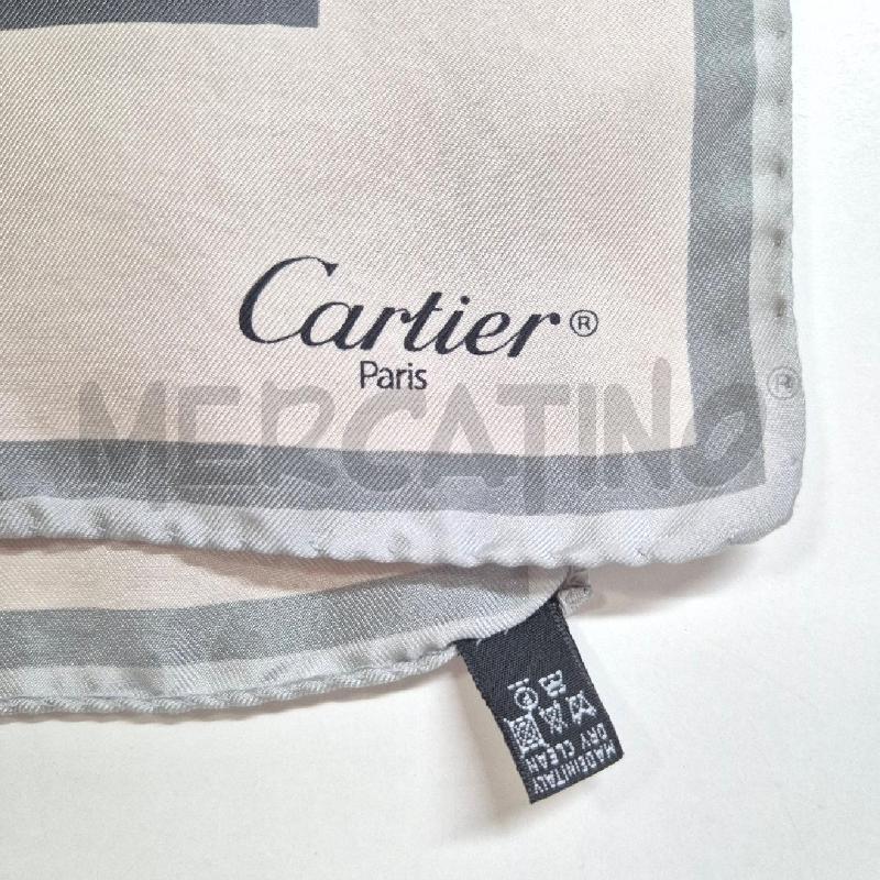 FOULARD CARTIER GRIGIO CON DIFETTI | Mercatino dell'Usato Cervia 4