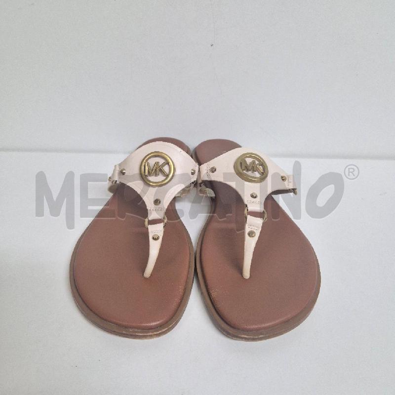 INFRADITO DONNA MICHAEL KORS PANNA  CON BORCHIE OTTONE | Mercatino dell'Usato Cervia 4