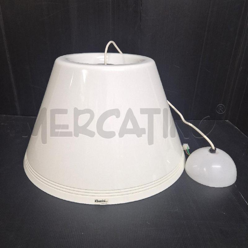 LAMPADARIO IGUZZINI PLASTICA ANNI 70 | Mercatino dell'Usato Cervia 1