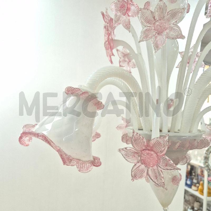 LAMPADARIO MURANO CON FIORI BIANCO E ROSA | Mercatino dell'Usato Cervia 2