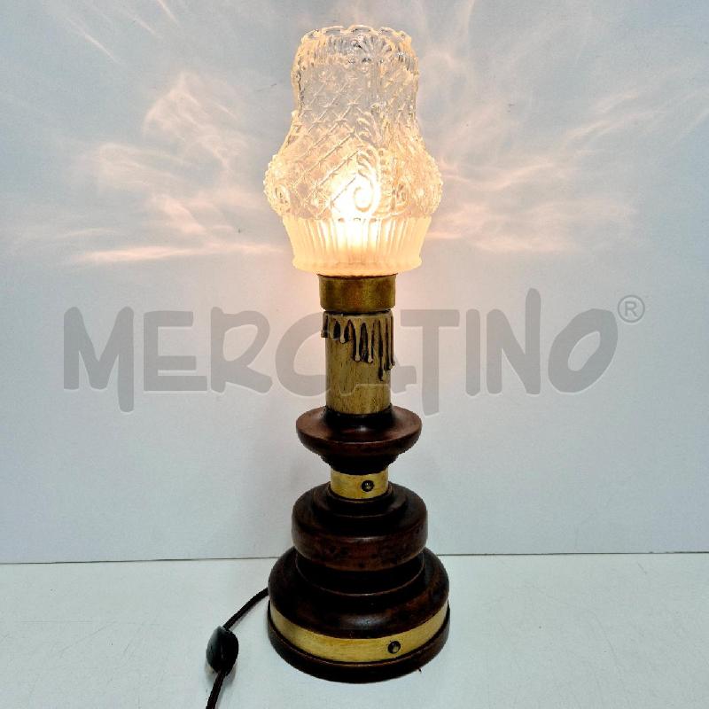 LAMPADA ABATJOUR BASE ROTONDA LEGNO CAPPELLO VETRO LAVORATO | Mercatino dell'Usato Cervia 5
