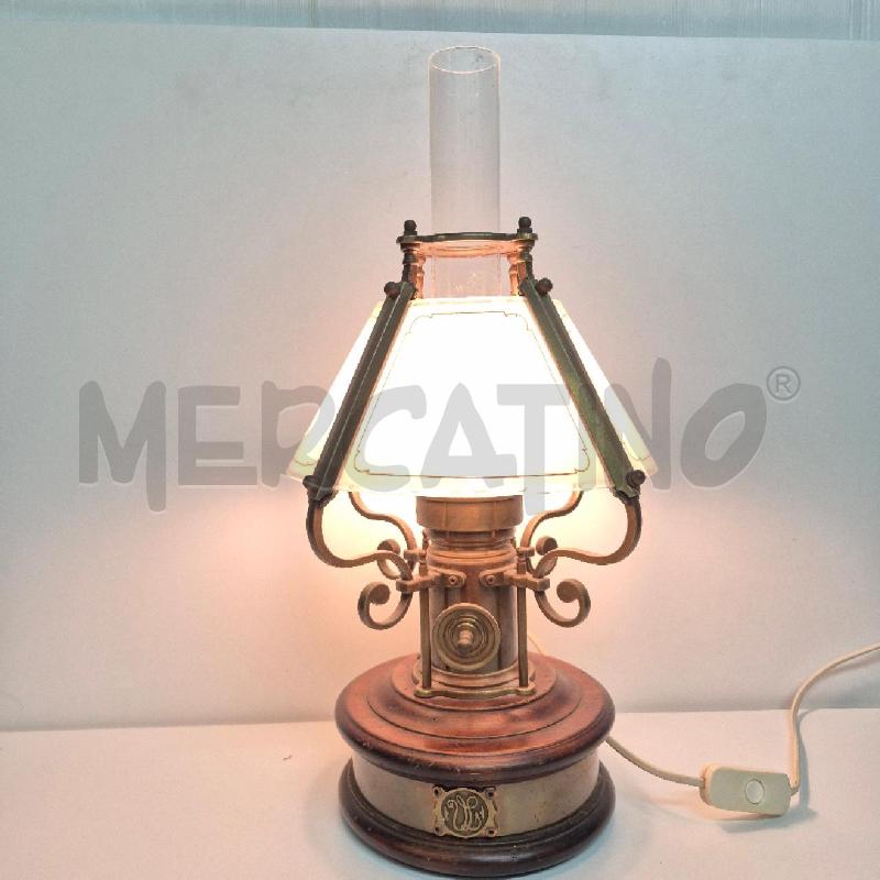 LAMPADA BASE LEGNO CON DOPPIO CAPPELLO VETRO | Mercatino dell'Usato Cervia 1