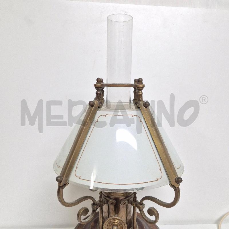 LAMPADA BASE LEGNO CON DOPPIO CAPPELLO VETRO | Mercatino dell'Usato Cervia 3