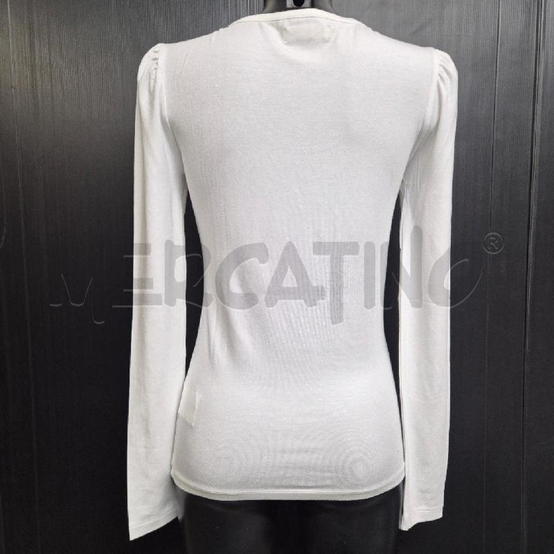 MAGLIA DONNA GUESS BIANCA SCRITTA PAILLETTES GRIGIE | Mercatino dell'Usato Cervia 4