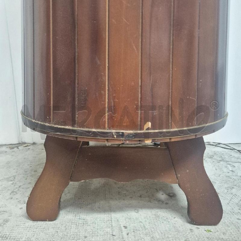 MOBILE PORTABOTTIGLIE IN LEGNO FORMA BOTTE CON LUCE INTERNA | Mercatino dell'Usato Cervia 4