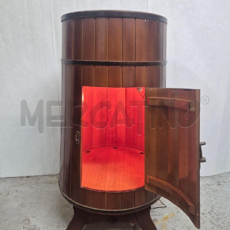 MOBILE PORTABOTTIGLIE IN LEGNO FORMA BOTTE CON LUCE INTERNA | Mercatino dell'Usato Cervia 5