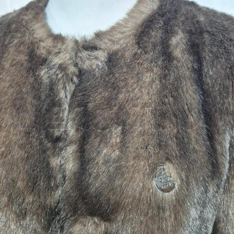 PELLICCIA GAUDÌ MARRONE SFUMATA | Mercatino dell'Usato Cervia 2