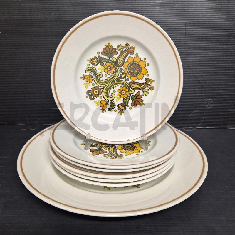 PIATTO + 6 PIATTINI H.CRINDLEY&CO LTO ENGLAND SATIN WHITE | Mercatino dell'Usato Cervia 1