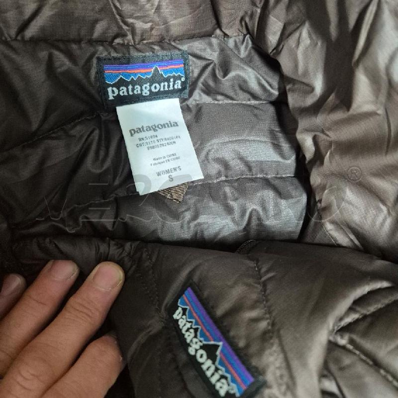 PIUMINO DONNA PATAGONIA MARRONE  | Mercatino dell'Usato Cervia 5