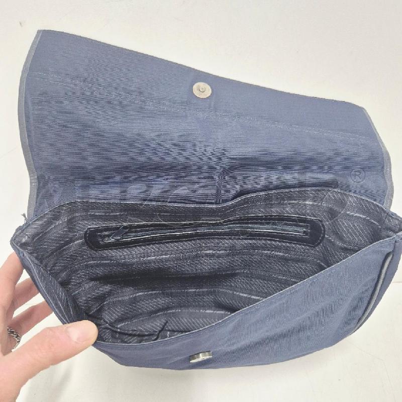 POCHETTE VINTAGE BLU GIANNI VERSACE | Mercatino dell'Usato Cervia 5