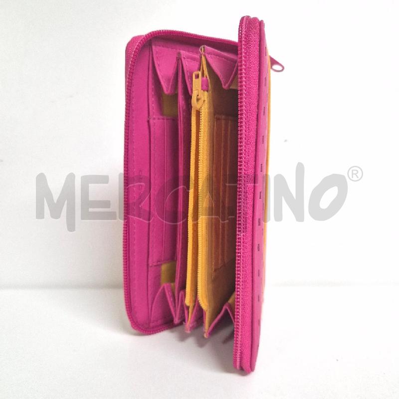 PORTA FOGLIO PIQUADRO FUCSIA TRAFORATO | Mercatino dell'Usato Cervia 5