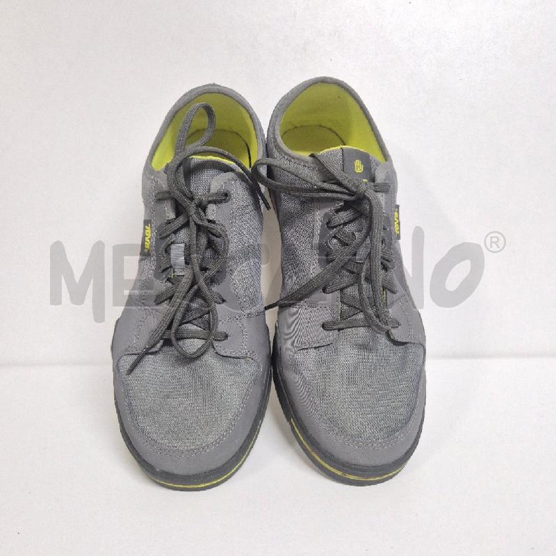 SCARPE UOMO GRIGIE TEVA | Mercatino dell'Usato Cervia 2