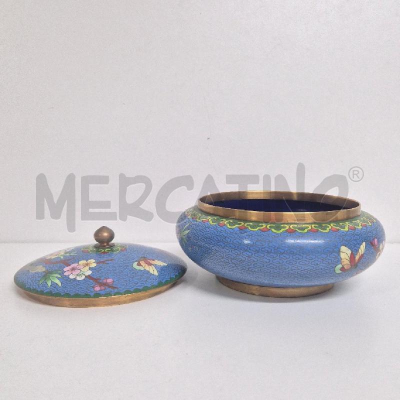 SCATOLA CIOTOLA SMALTO CLOISONNE CON COPERCHIO AZZURRO FIORI | Mercatino dell'Usato Cervia 4