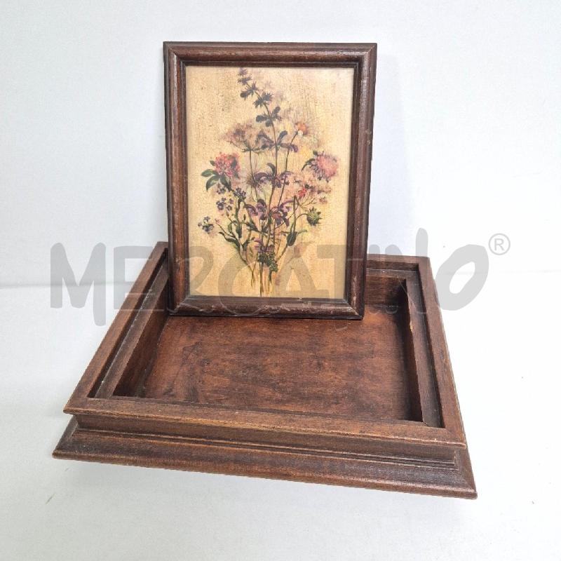 SCATOLA LEGNO VECCHIA CON MAZZO FIORI | Mercatino dell'Usato Cervia 4
