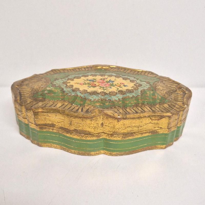 SCATOLA OVALE LEGNO DIPINTA ORO E VERDE | Mercatino dell'Usato Cervia 1