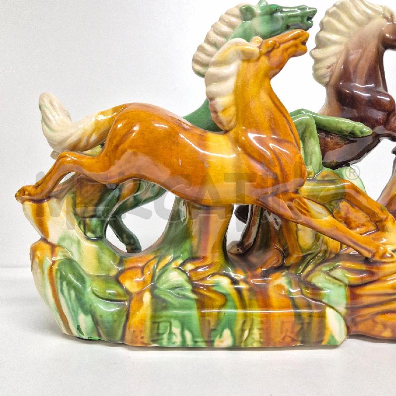 SCULTURA CERAMICA CAVALLI COLORATI | Mercatino dell'Usato Cervia 4