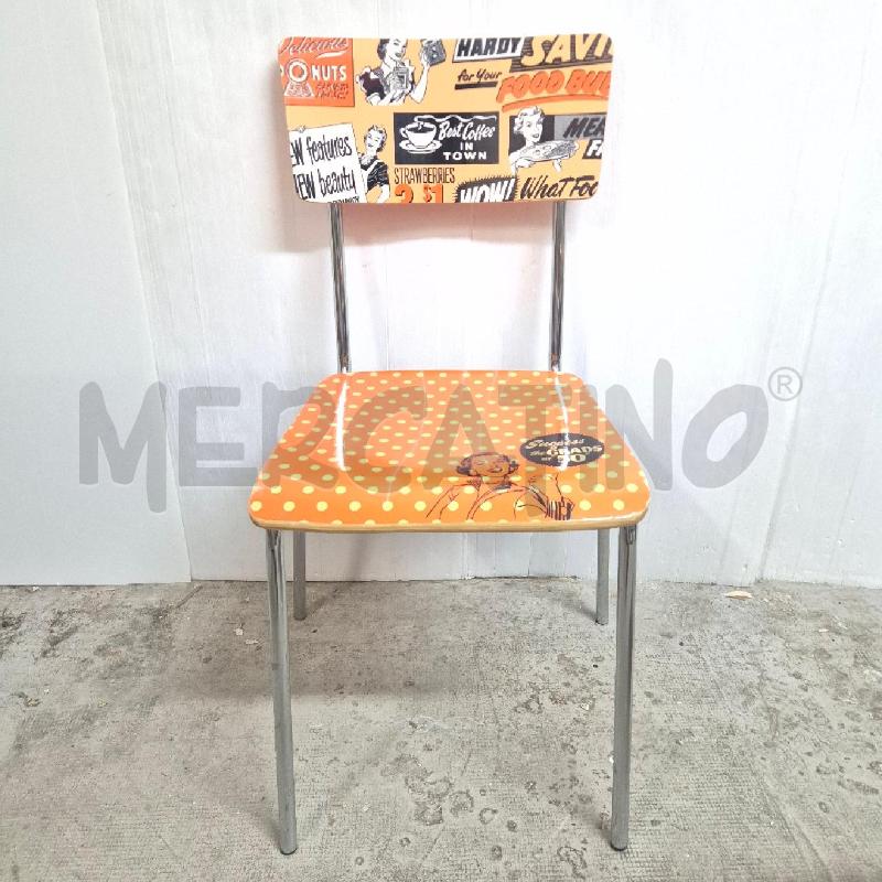 SEDIA ARANCIONE FUMETTO | Mercatino dell'Usato Cervia 1