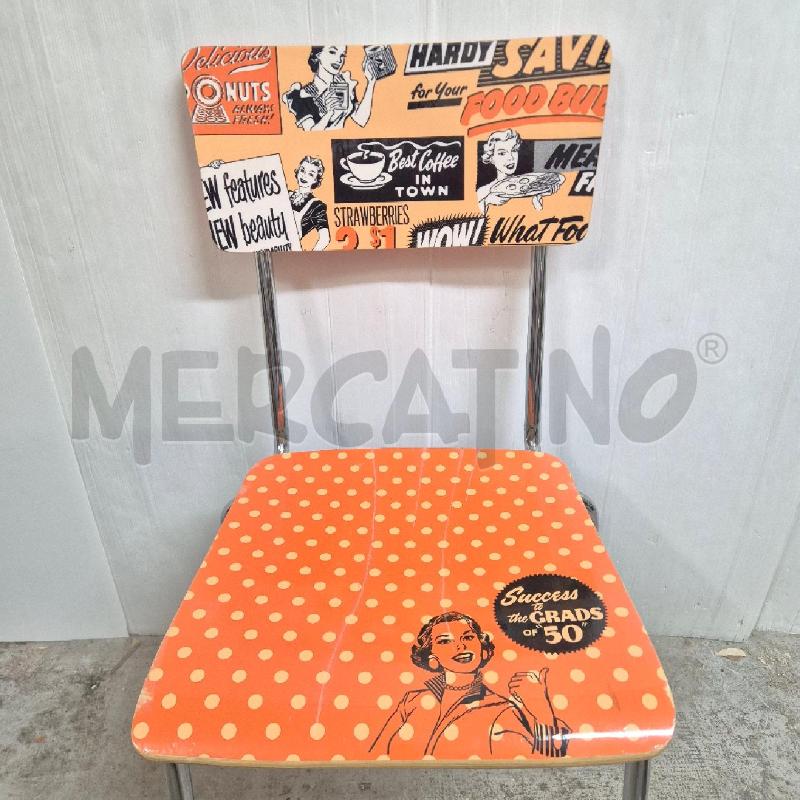 SEDIA ARANCIONE FUMETTO | Mercatino dell'Usato Cervia 2
