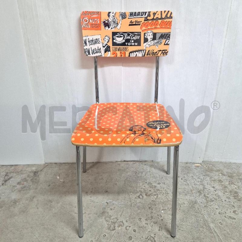SEDIA ARANCIONE FUMETTO | Mercatino dell'Usato Cervia 1