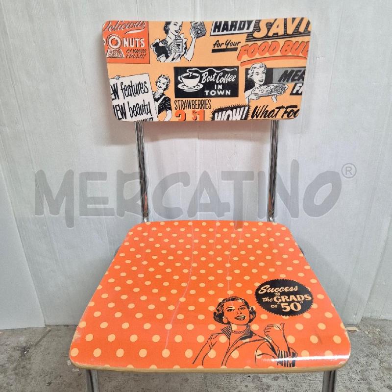 SEDIA ARANCIONE FUMETTO | Mercatino dell'Usato Cervia 2