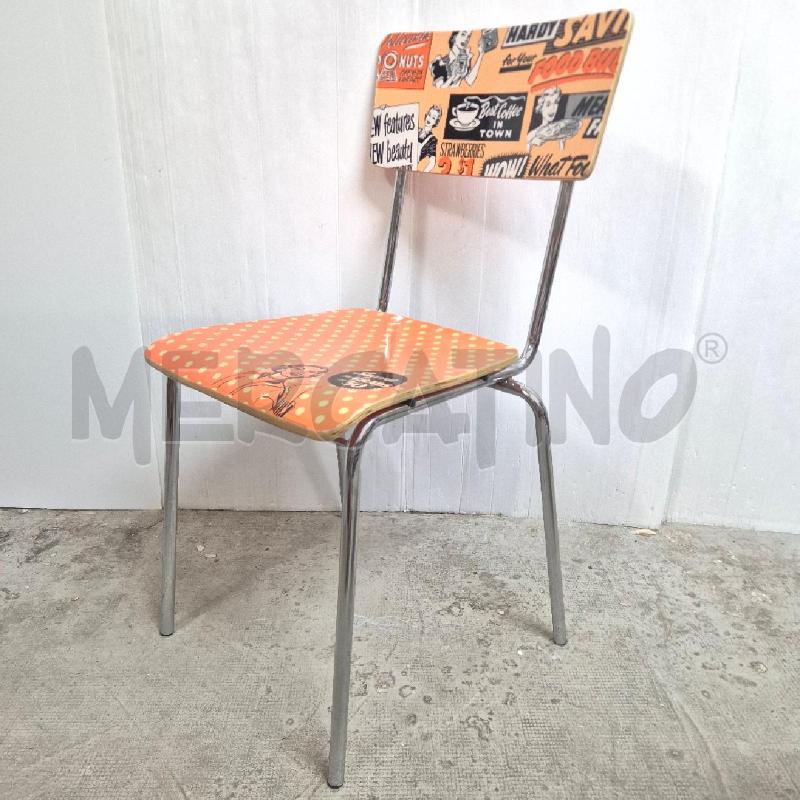 SEDIA ARANCIONE FUMETTO | Mercatino dell'Usato Cervia 4