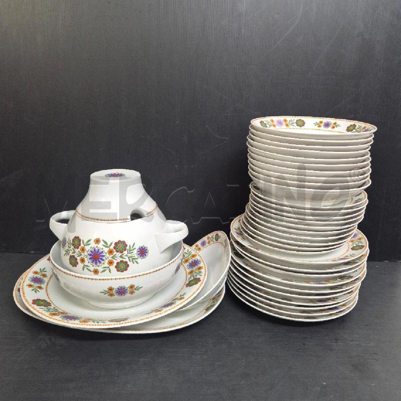 SERVIZIO PIATTI X10 HEINRICH GERMANY BIANCO FIORI  | Mercatino dell'Usato Cervia 1