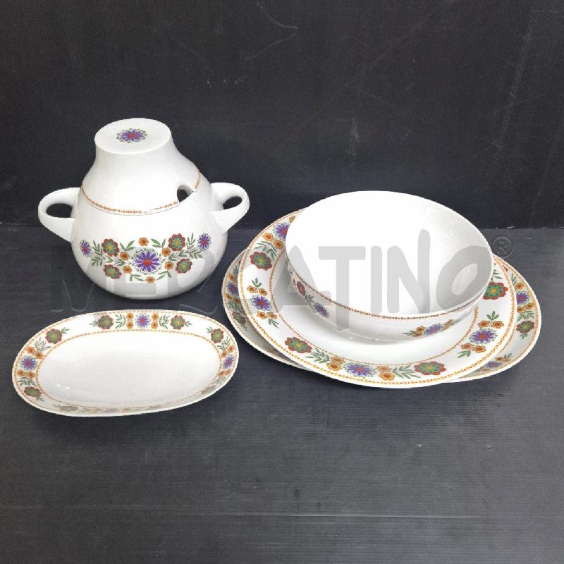 SERVIZIO PIATTI X10 HEINRICH GERMANY BIANCO FIORI  | Mercatino dell'Usato Cervia 4