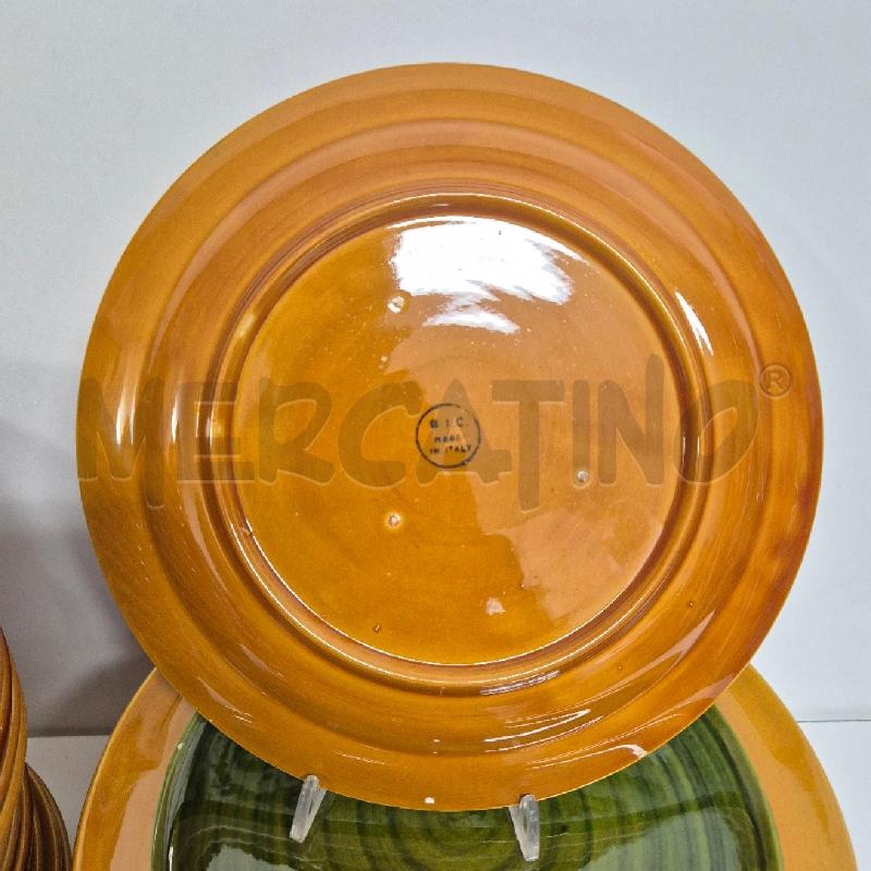 SERVIZIO X11 PIATTI SIC MARRONE/VERDI 2 CIOTOLE                  | Mercatino dell'Usato Cervia 5