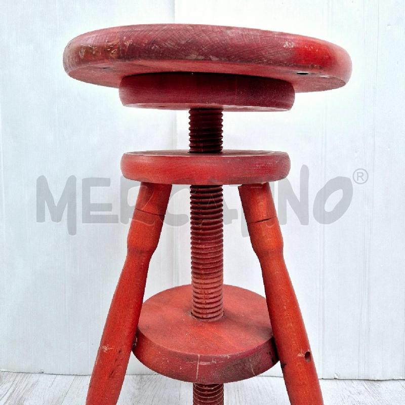 SGABELLO ROSSO LEGNO GIREVOLE | Mercatino dell'Usato Cervia 5