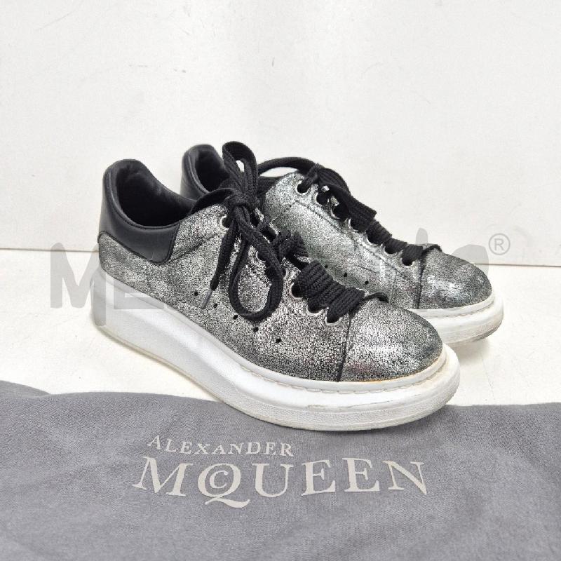 SNEAKERS DONNA ARGENTATE E NERE ALEXANDER MCQUEEN | Mercatino dell'Usato Cervia 1