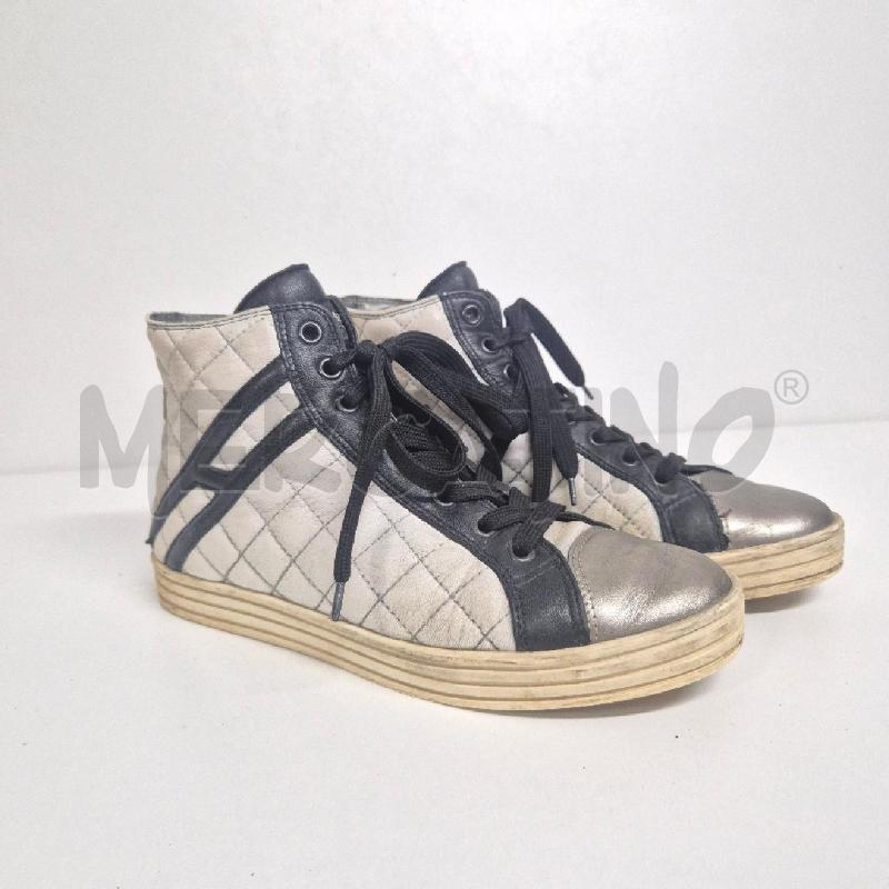 SNEAKERS DONNA HOGAN BIANCHE NERE TRAPUNTATE  | Mercatino dell'Usato Cervia 1