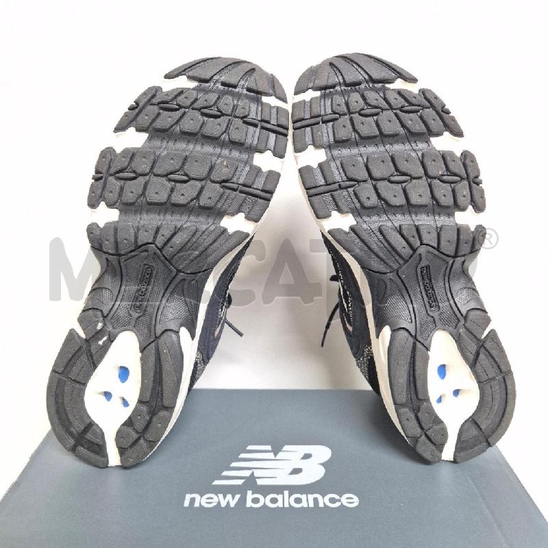 SNEAKERS NEW BALANCE 530 NERE PROFILI BIANCHI ROSA | Mercatino dell'Usato Cervia 5
