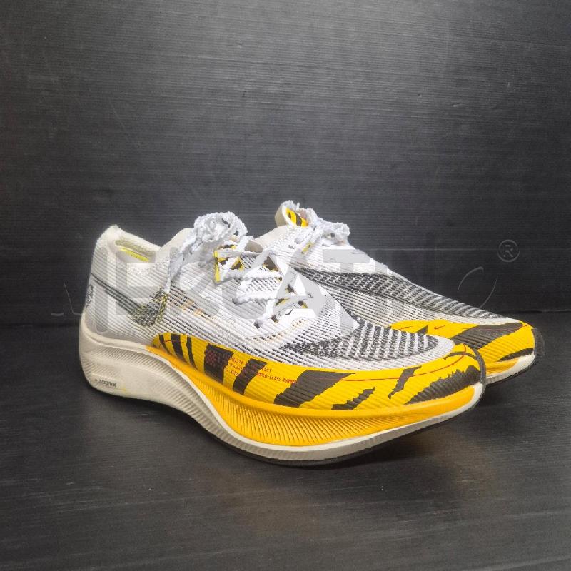 SNEAKERS UOMO NIKE ZOOMX VAPORFLY BIANCHE OCRA | Mercatino dell'Usato Cervia 1