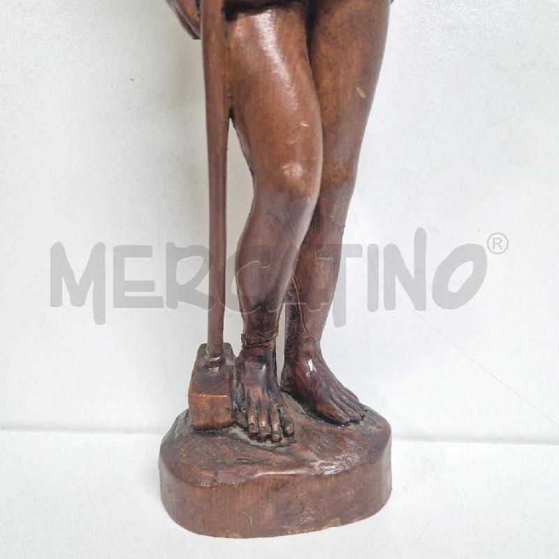 STATUA LEGNO UOMO CON MARTELLO | Mercatino dell'Usato Cervia 2