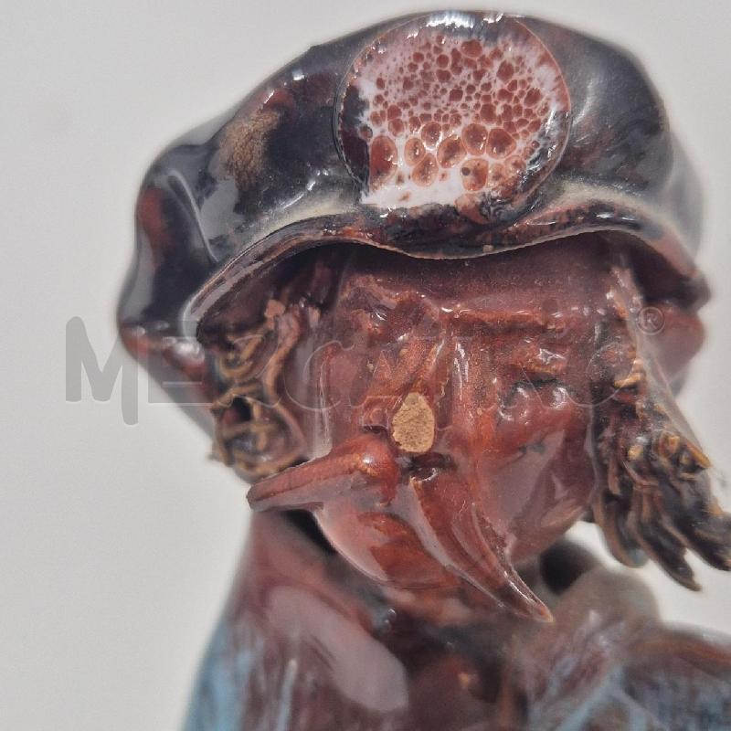 STATUA UOMO CAPPELLO BAFFI | Mercatino dell'Usato Cervia 3
