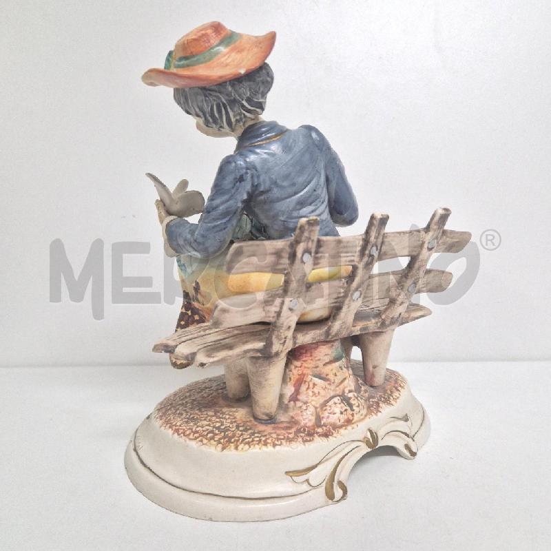 STATUINA CERAMICA DONNA SU PANCHINA CON COLOMBA | Mercatino dell'Usato Cervia 4