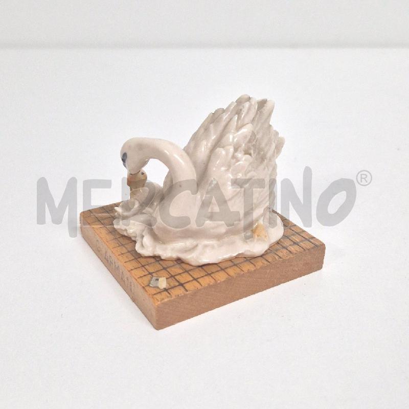 STATUINA CIGNO G. ARMANI | Mercatino dell'Usato Cervia 3