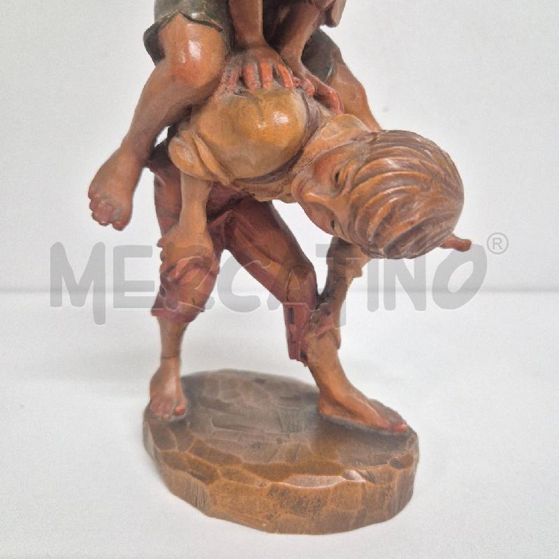 STATUINA LEGNO 2 BIMBI CHE GIOCANO | Mercatino dell'Usato Cervia 2
