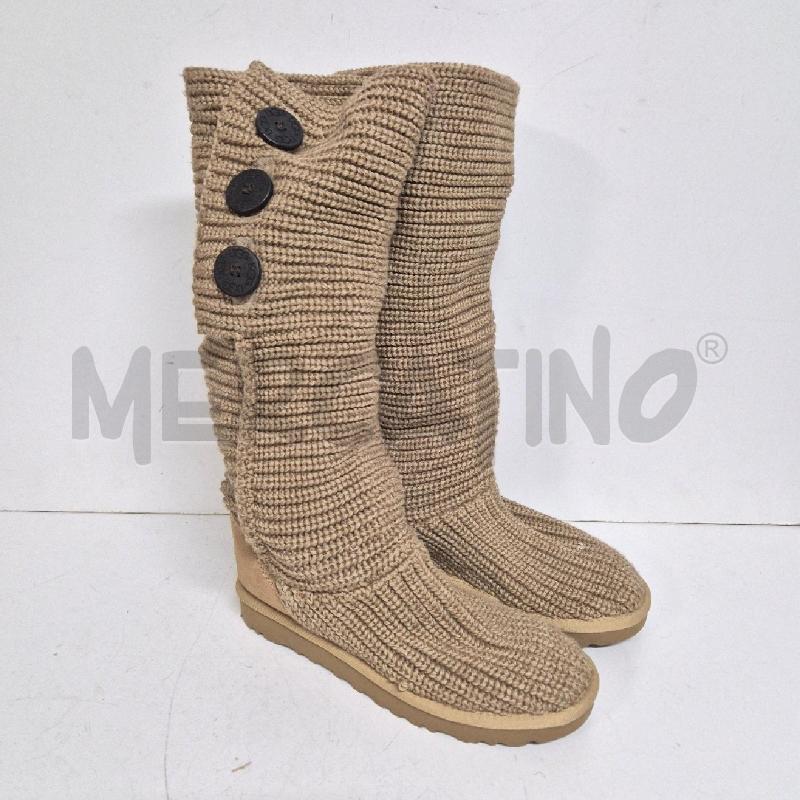 STIVALI DONNA UGG INTRECCIATI | Mercatino dell'Usato Cervia 1