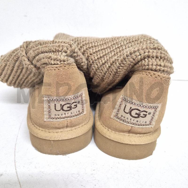 STIVALI DONNA UGG INTRECCIATI | Mercatino dell'Usato Cervia 4