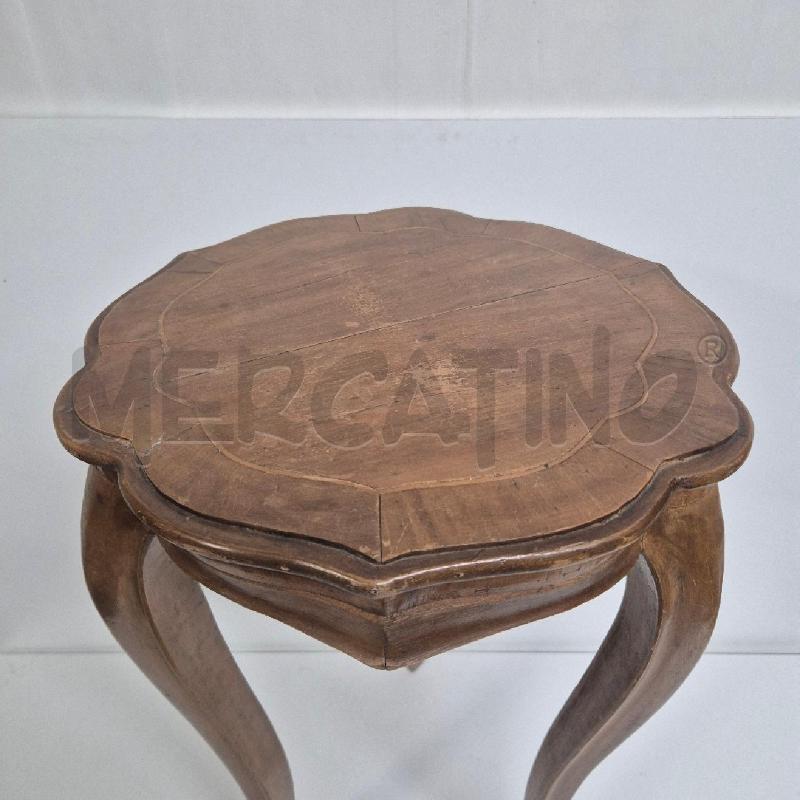 TAVOLINO TONDO BORDO ONDULATO H 56 DIAMETRO 35 | Mercatino dell'Usato Cervia 2