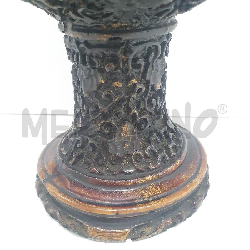 VASO LEGNO CON FIGURE IN RILIEVO | Mercatino dell'Usato Cervia 3