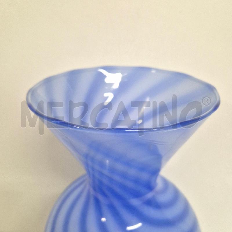 VASO VETRO AZZURRO SPIRALI BLU | Mercatino dell'Usato Cervia 2