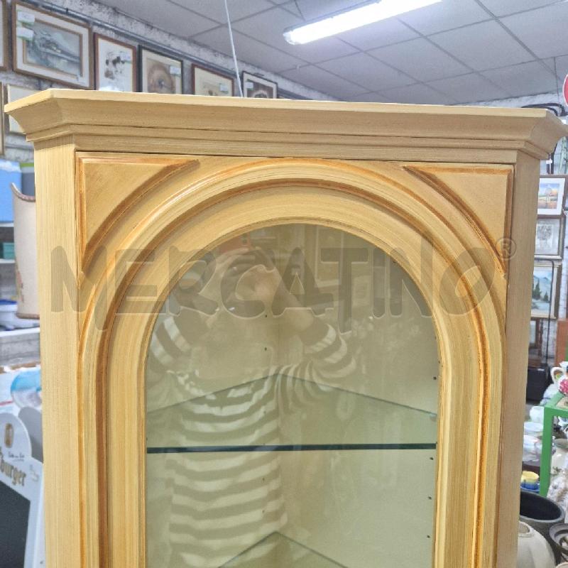 VETRINETTA CON TAVOLINO GIALLO | Mercatino dell'Usato Cervia 4